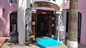Sabina Restaurante por LA GUERRERENSE Baja California