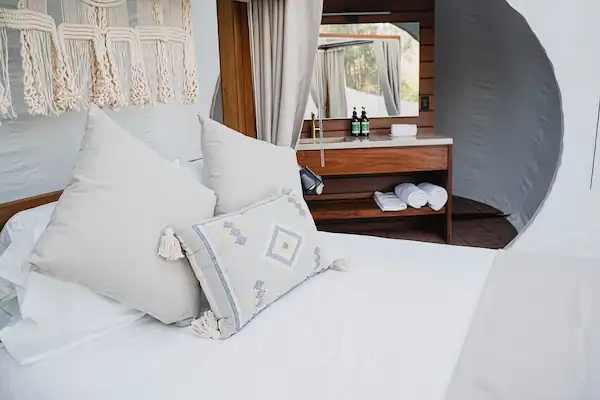 Características de Alojamiento en Campera Hotel Burbuja