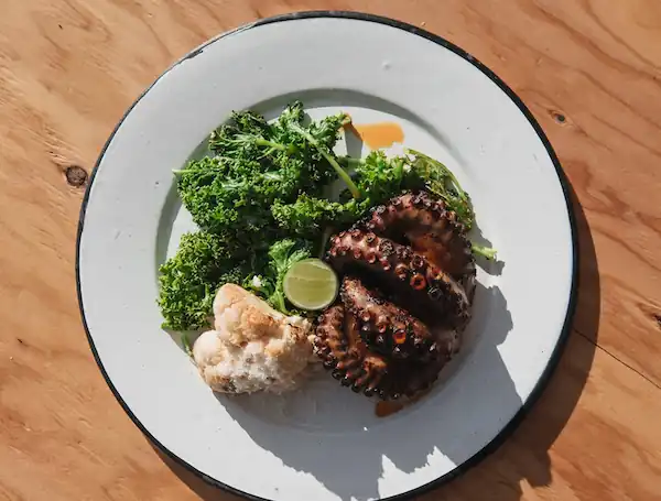 Menú de Bar Bura Cuatro Cuatros