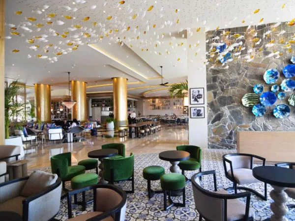 Torre Lucerna Hotel Ensenada Restaurant Dining and Services